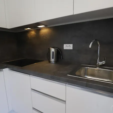 Апартаменты Aqua Vista Lux Raj