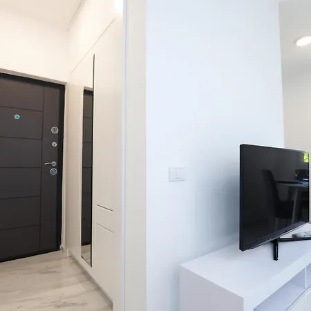 Апартаменты Aqua Vista Lux Raj