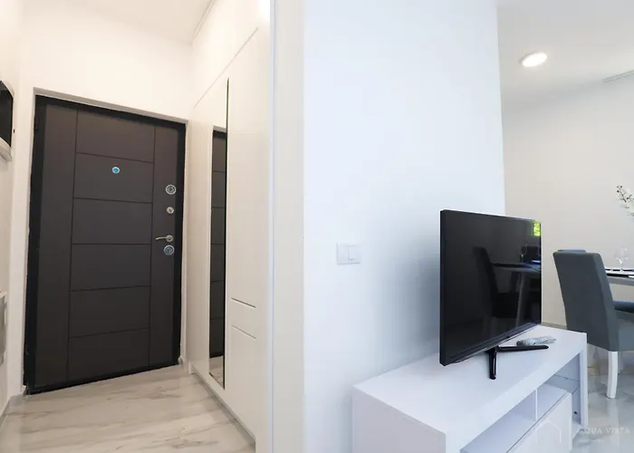 Lejlighed Aqua Vista Lux Raj